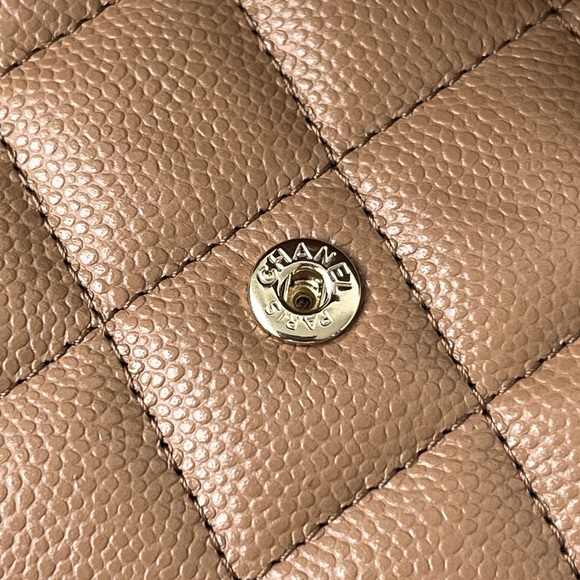 Chanel 23B dark beige caviar medium flap trifold wallet - Picture 7 of 11
